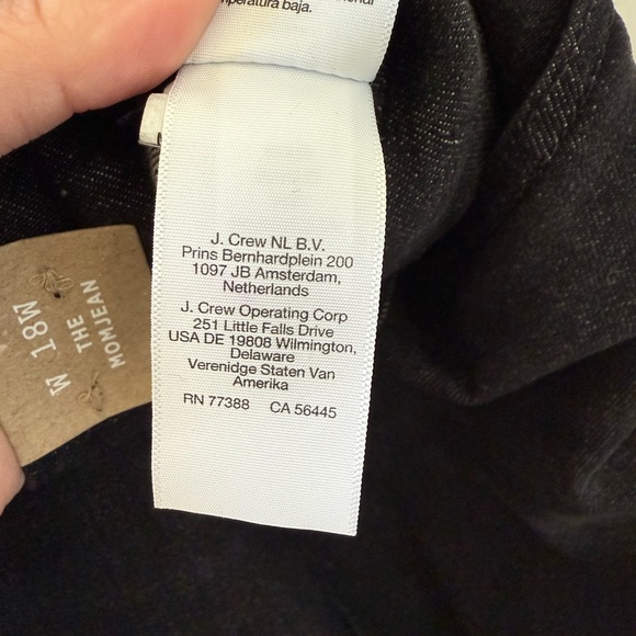 Madewell Women's Black Relaxed Jeans - Picture 5 of 7